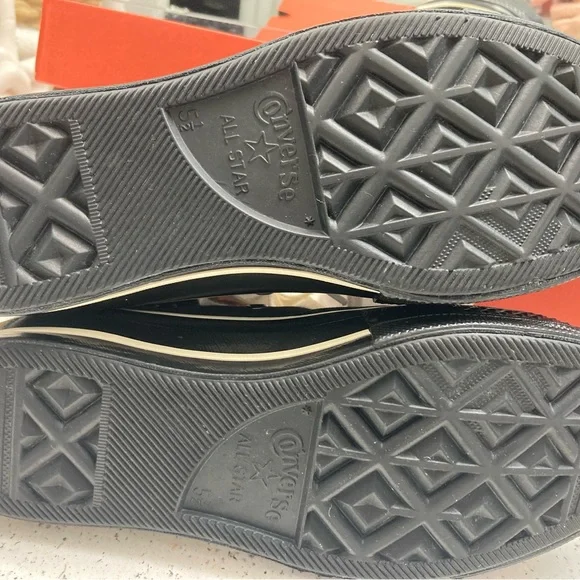 Converse Black Canvas High-Tops - Picture 7 of 7